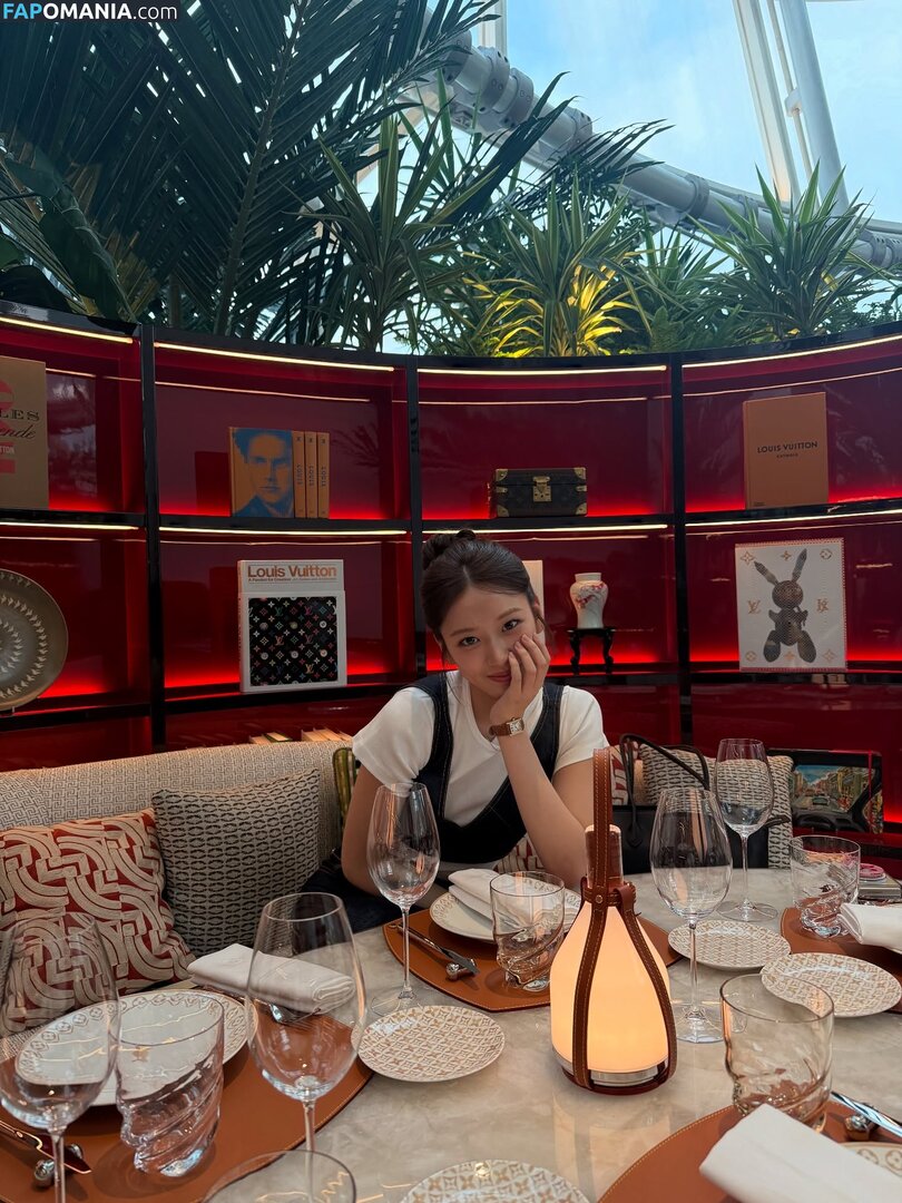 An IVE / An Yujin 안유진 | / _yujin_an Nackt OnlyFans  Geleaktes Foto #1