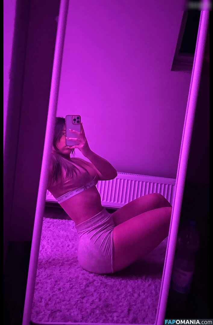 Analena.lz / anabelleofficial Nackt OnlyFans  Geleaktes Foto #229
