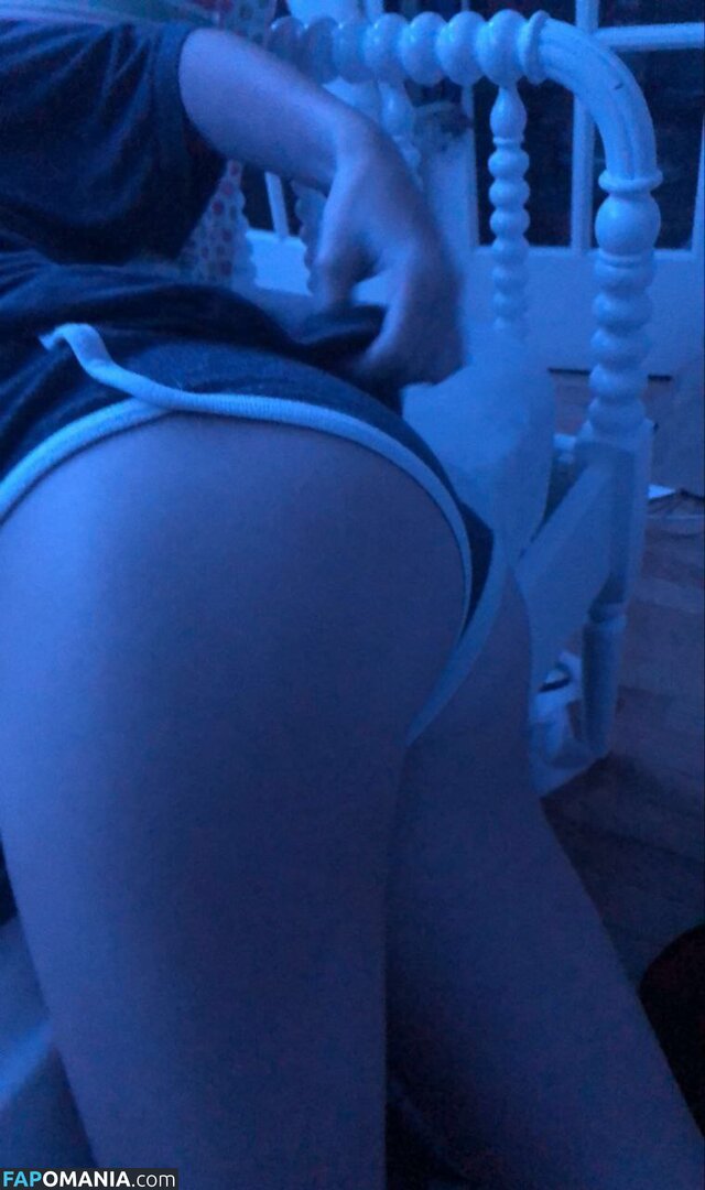 angelerrr / angellvrr / angellvrrr / angelriderrr / mo0nlvr Nackt OnlyFans  Geleaktes Foto #11