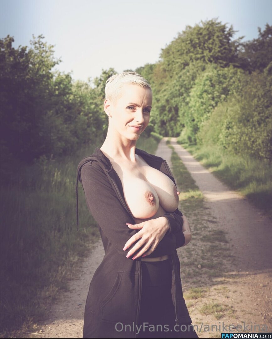 Anike Ekina / anike.official / anikeekina Nackt OnlyFans  Geleaktes Foto #27