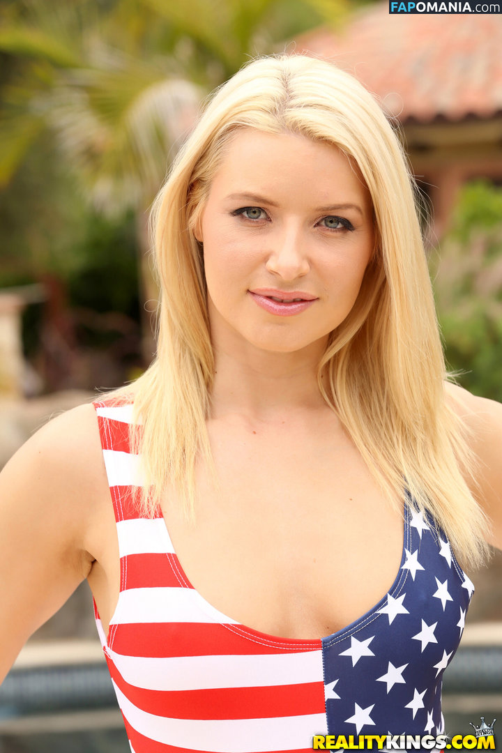 Anikka Albrite / alotofbritebooty / anikkaalbrite Nackt OnlyFans  Geleaktes Foto #4