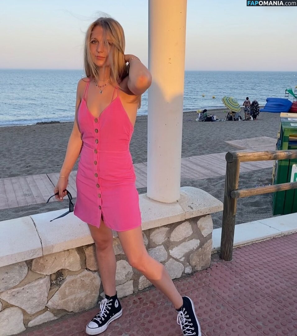 Annkatrin Waerder (ankiwadr) Nackt OnlyFans  Geleaktes Foto #4