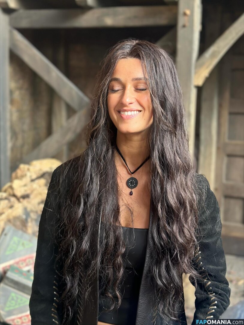 Anya Chalotra / anyachalotra Nackt OnlyFans  Geleaktes Foto #1