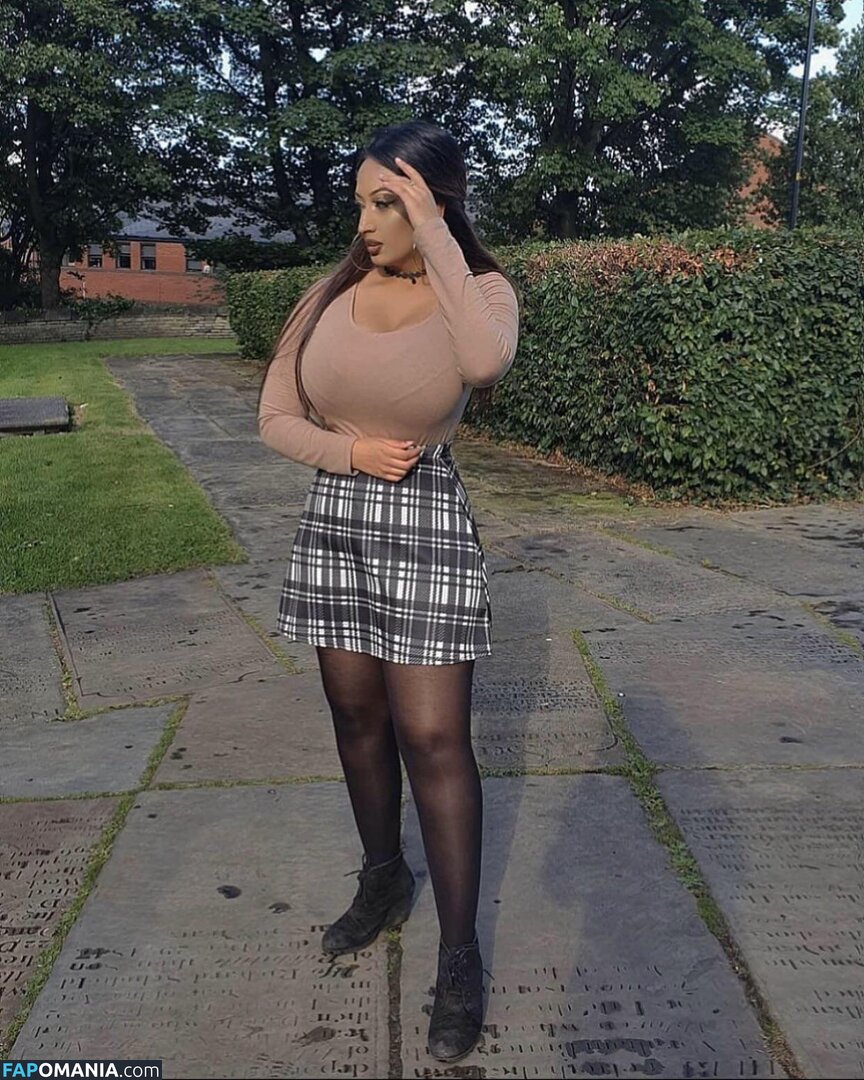 aqsaghafoorx Nackt OnlyFans  Geleaktes Foto #3
