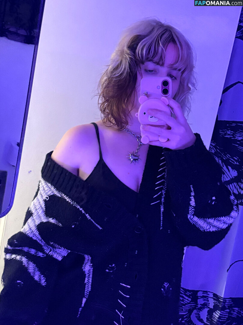 Aretteepls - Nym / aretteepls Nackt OnlyFans  Geleaktes Foto #1