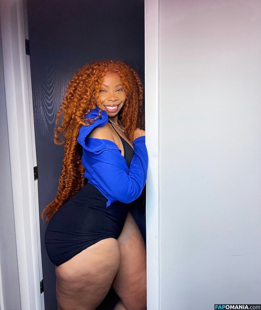 Aria Artizte / Ariaartizte / ariaxxxx Nackt OnlyFans  Geleaktes Foto #4