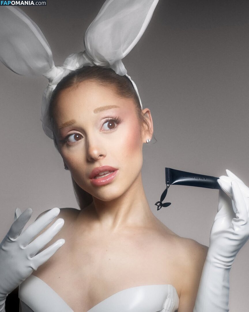 Ariana Grande / arianagrande Nackt OnlyFans  Geleaktes Foto #7