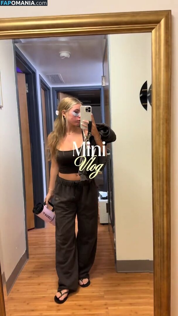 Ariana White / arianaawhite Nackt OnlyFans  Geleaktes Foto #9