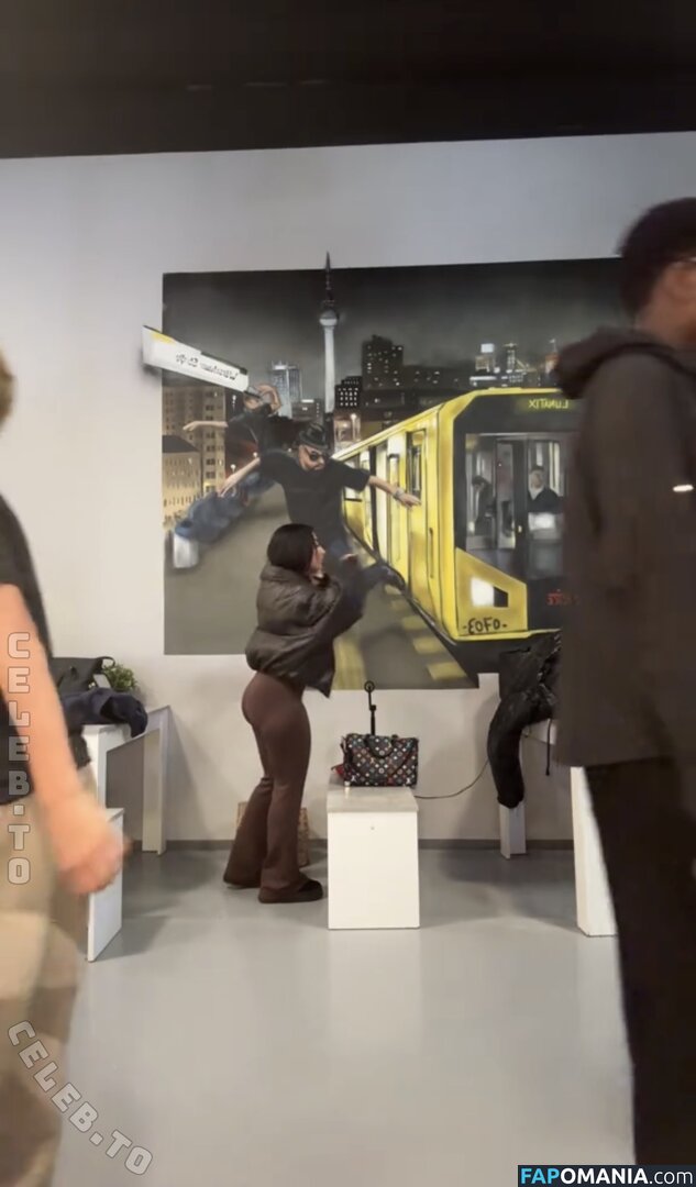 Asaliraniii Nackt OnlyFans  Geleaktes Foto #26