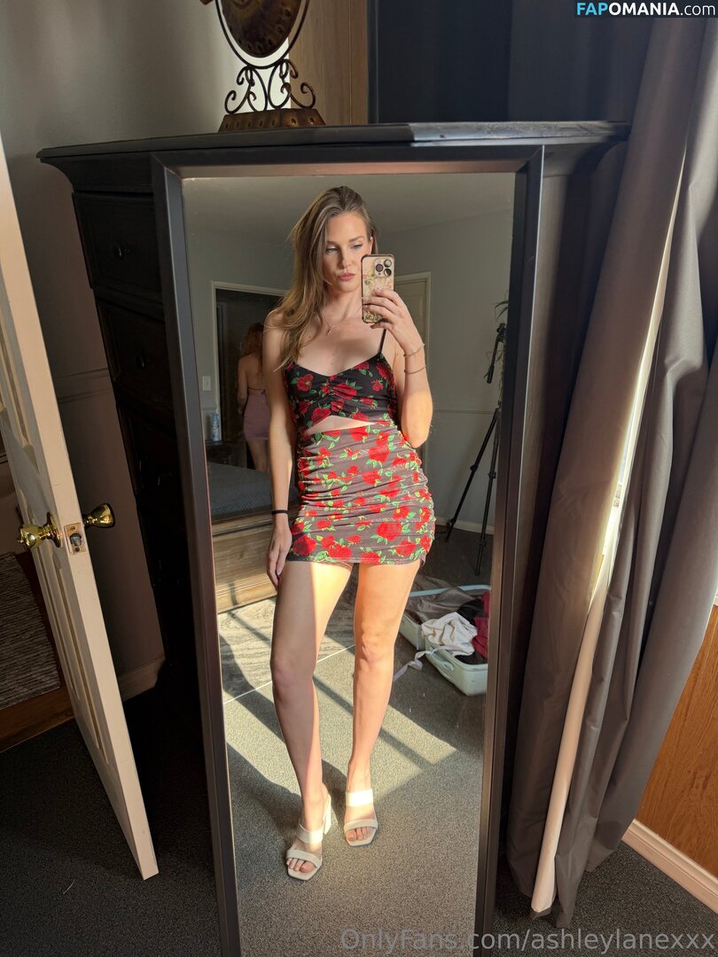 Ashley Lane / ashleylanexxx / priebusss Nackt OnlyFans  Geleaktes Foto #1137