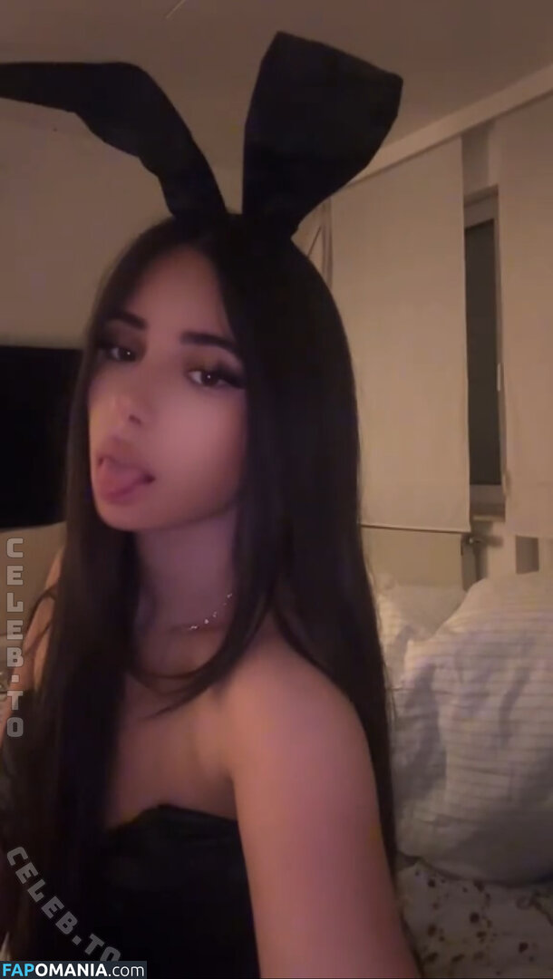 Asleyia / https: / twitchasleyia Nackt OnlyFans  Geleaktes Foto #1