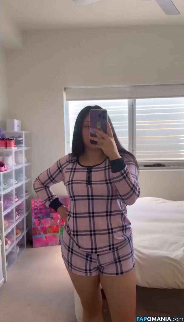 Asmr Jade / asmrjade_yt Nackt OnlyFans  Geleaktes Foto #3