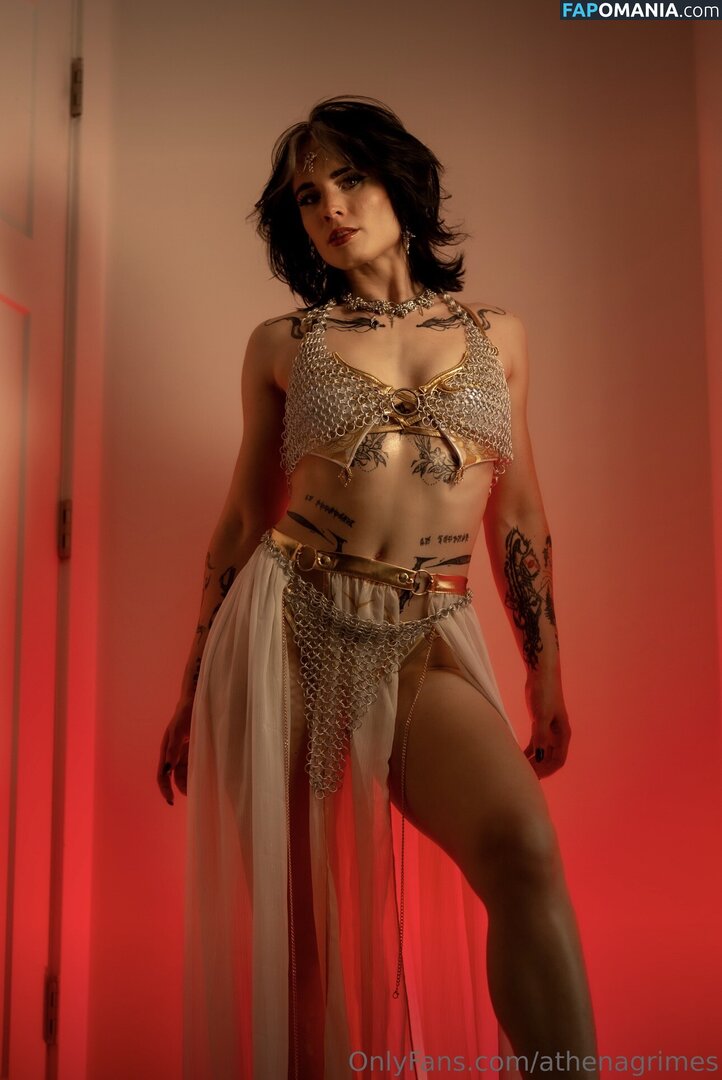 Athena Grimes / athena.cos / pinkemilki Nackt OnlyFans  Geleaktes Foto #2