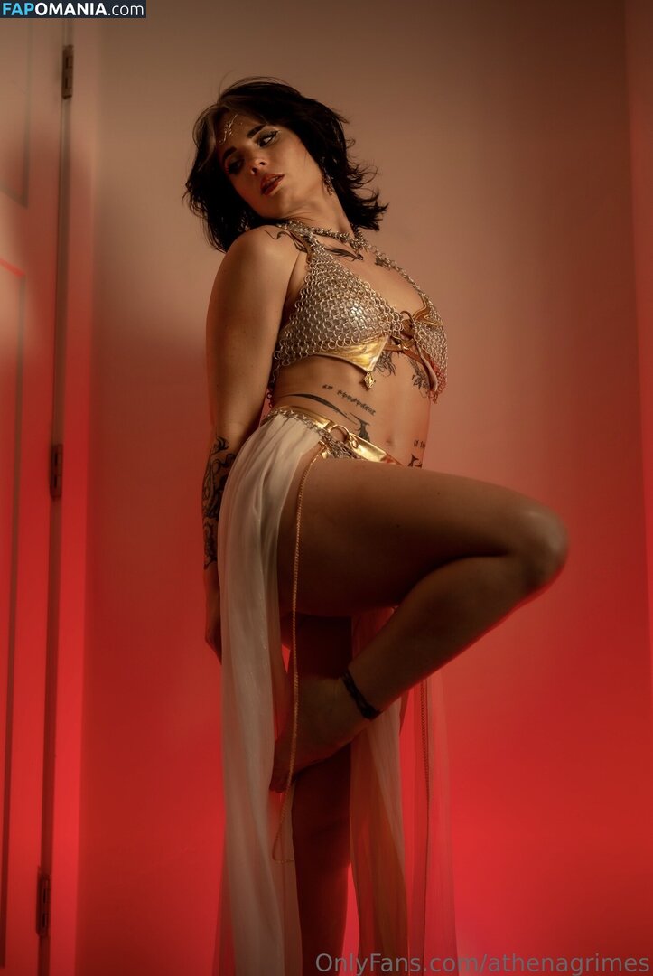 Athena Grimes / athena.cos / pinkemilki Nackt OnlyFans  Geleaktes Foto #4