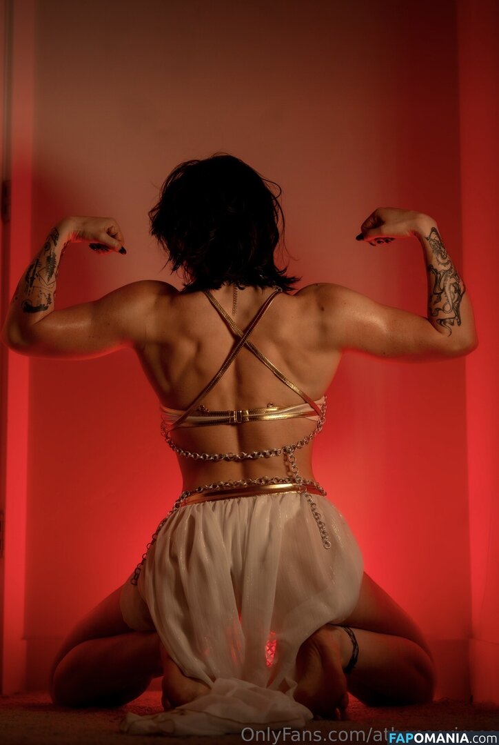Athena Grimes / athena.cos / pinkemilki Nackt OnlyFans  Geleaktes Foto #15