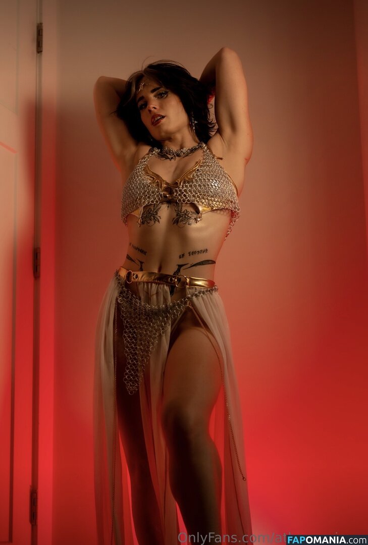 Athena Grimes / athena.cos / pinkemilki Nackt OnlyFans  Geleaktes Foto #16