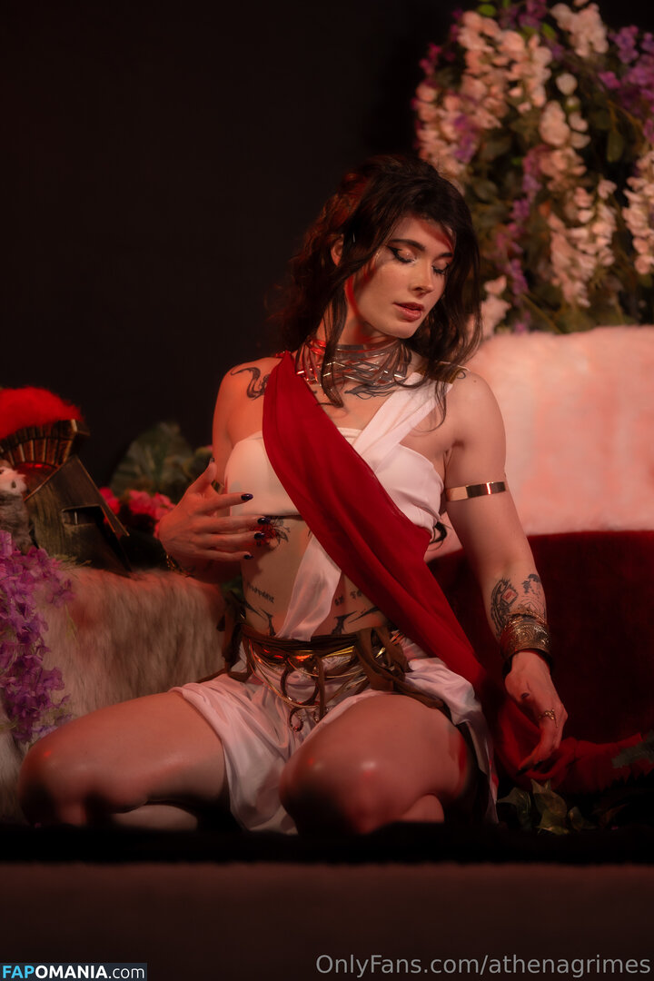 Athena Grimes / athena.cos / pinkemilki Nackt OnlyFans  Geleaktes Foto #39