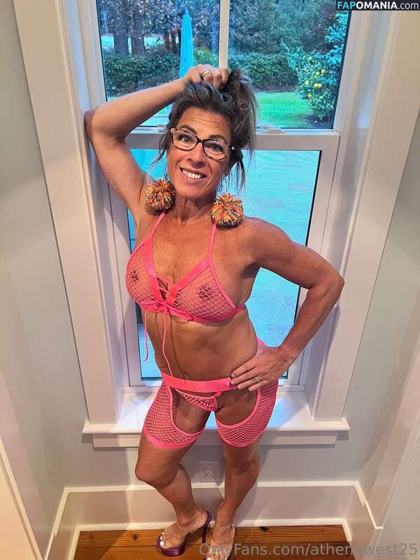 AthenaWest / athenawest25 / https: Nackt OnlyFans  Geleaktes Foto #10