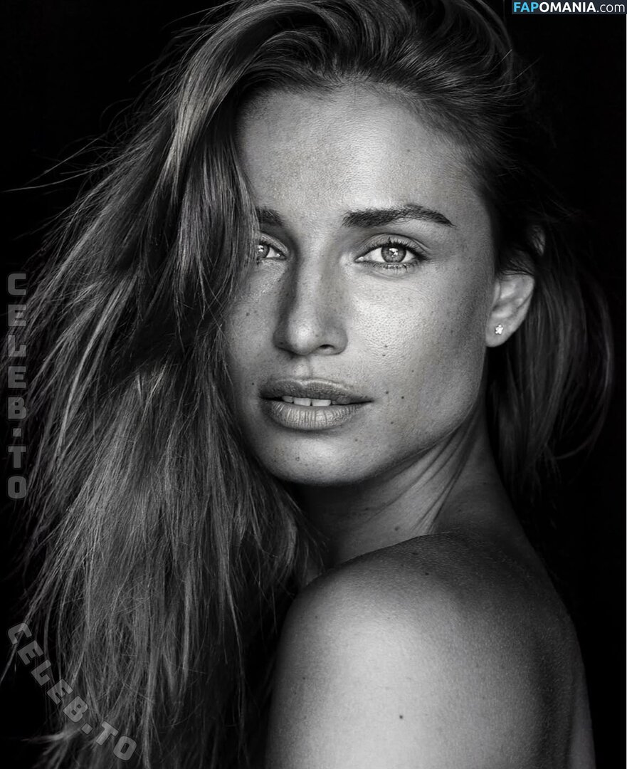 Aude-Jane Deville / audejanedeville / audejanedvll Nackt OnlyFans  Geleaktes Foto #3