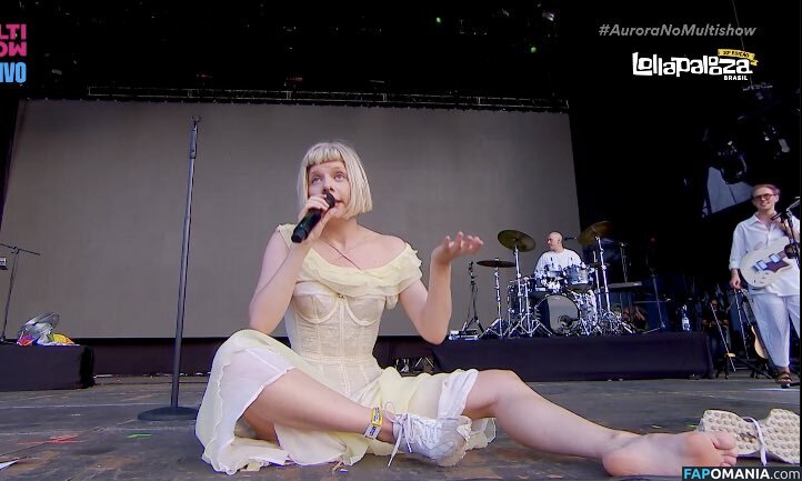 Aurora Aksnes / auroramusic / singer Nackt OnlyFans  Geleaktes Foto #16