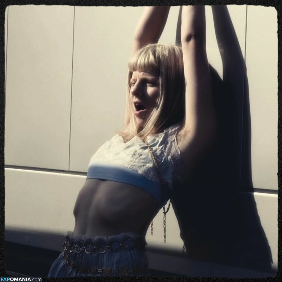 Aurora Aksnes / auroramusic / singer Nackt OnlyFans  Geleaktes Foto #215