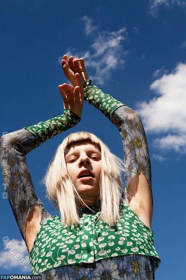 Aurora Aksnes / auroramusic / singer Nackt OnlyFans  Geleaktes Foto #269