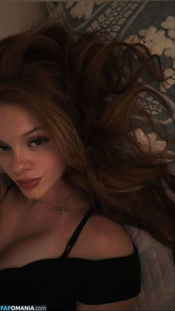 Aurorafoxxxx / scarlettaaurora / ursweetscar / yoursweetaurora Nackt OnlyFans  Geleaktes Foto #7