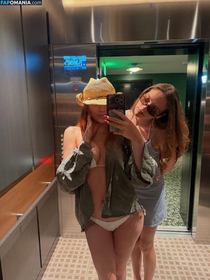 Aurorafoxxxx / scarlettaaurora / ursweetscar / yoursweetaurora Nackt OnlyFans  Geleaktes Foto #14