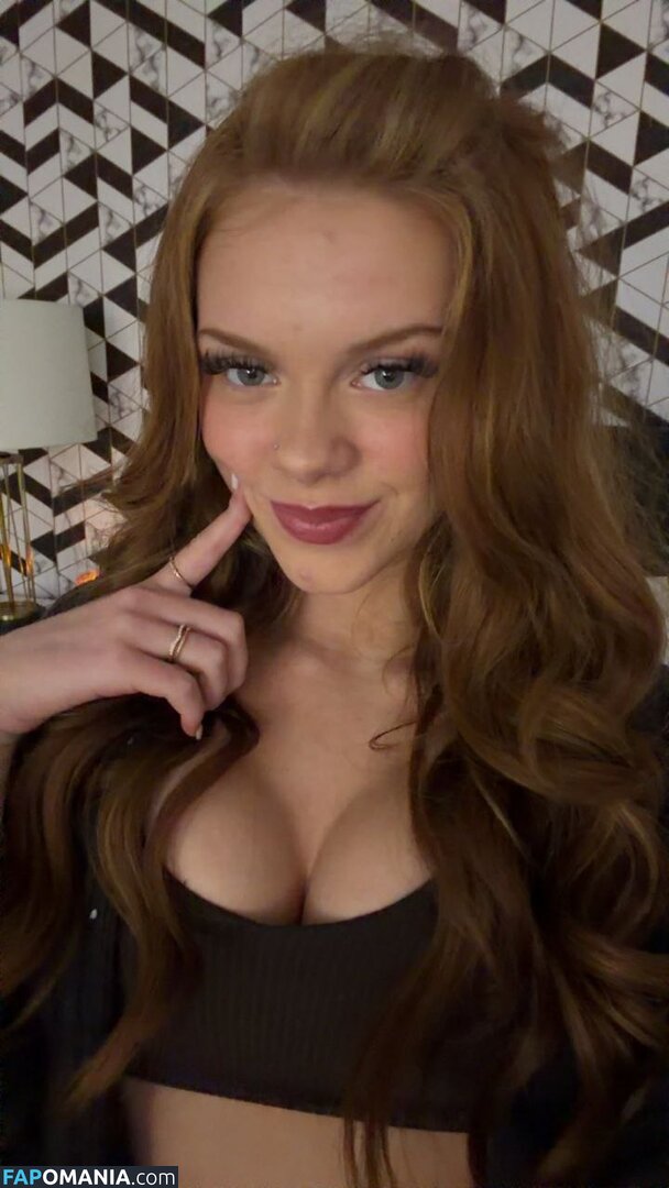 Aurorafoxxxx / scarlettaaurora / ursweetscar / yoursweetaurora Nackt OnlyFans  Geleaktes Foto #16
