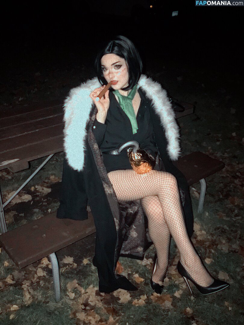 auroraiskira / kingauratv Nackt OnlyFans  Geleaktes Foto #1