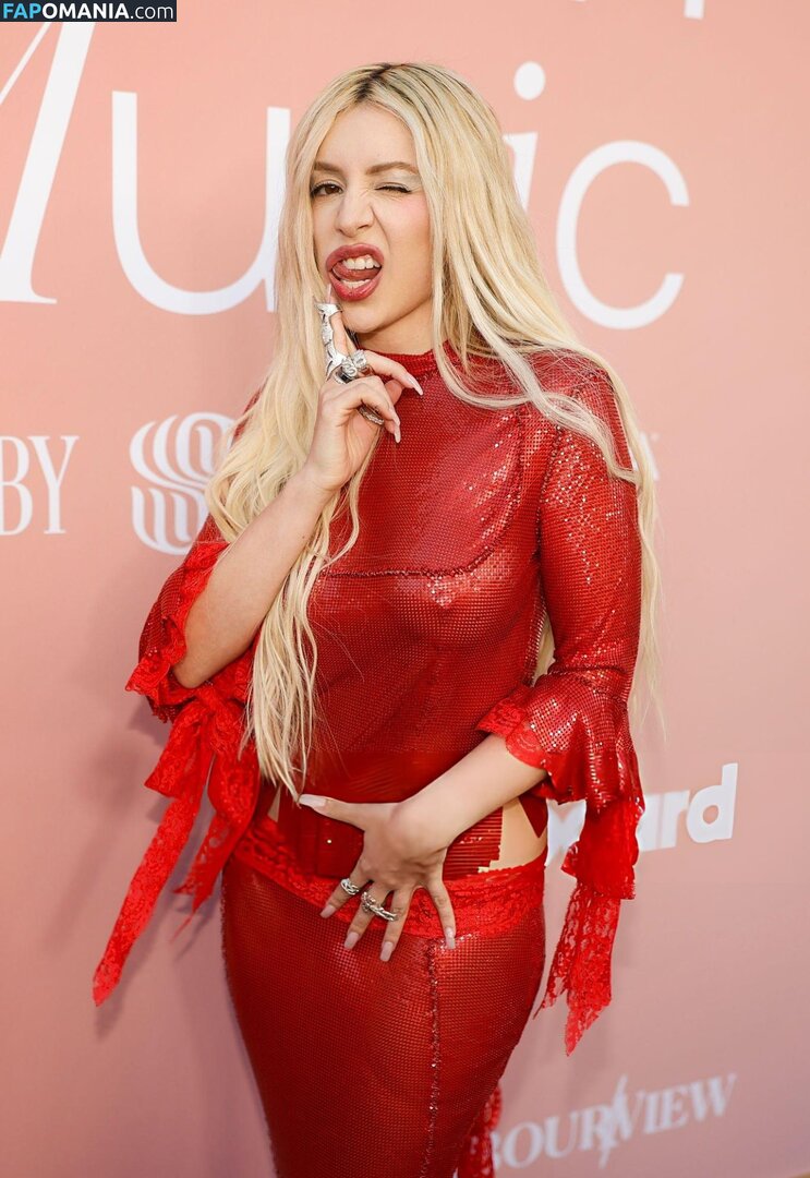 Ava Max / avamax / https: / plharleyquinn Nackt OnlyFans  Geleaktes Foto #928