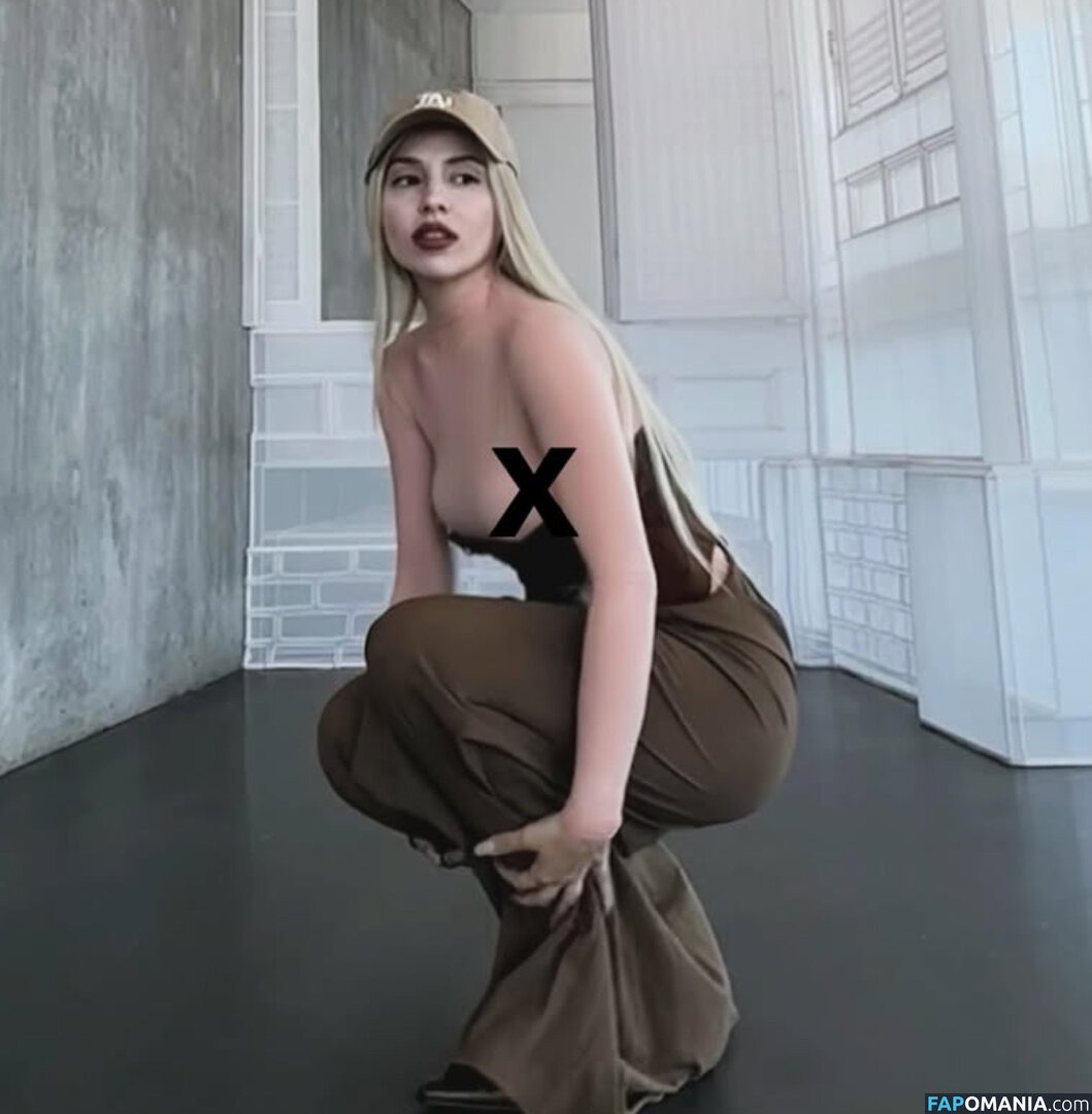 Ava Max / avamax / https: / plharleyquinn Nackt OnlyFans  Geleaktes Foto #953