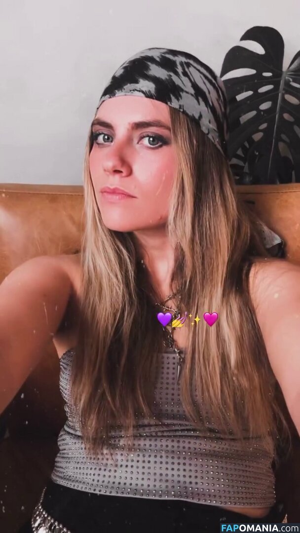 Axelle Maga / axelle.maga Nackt OnlyFans  Geleaktes Foto #14