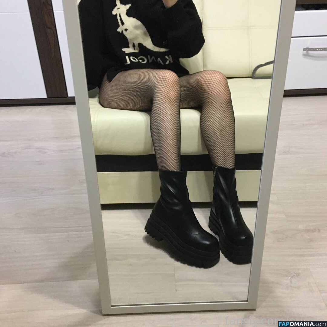 Ayerie / aerie / aerie_rei Nackt OnlyFans  Geleaktes Foto #5