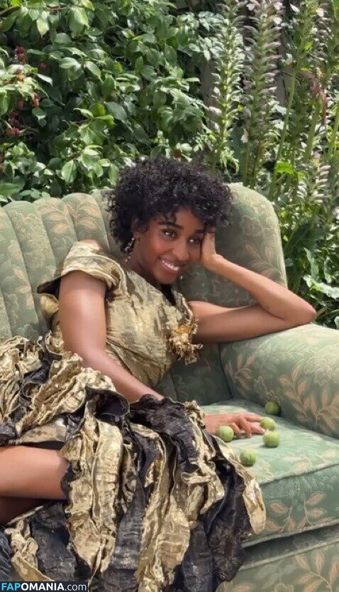 Ayo Edebiri / ayoedebiri Nackt OnlyFans  Geleaktes Foto #16