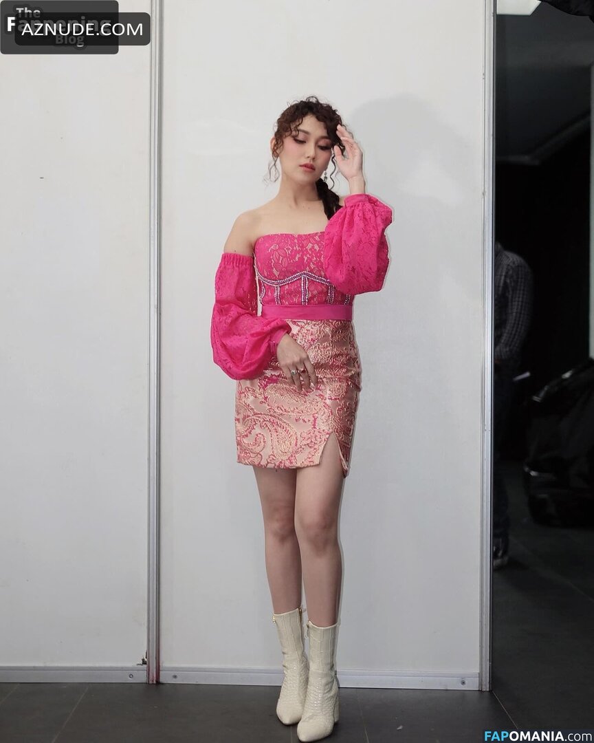 Ayu Tingting Nackt OnlyFans  Geleaktes Foto #4