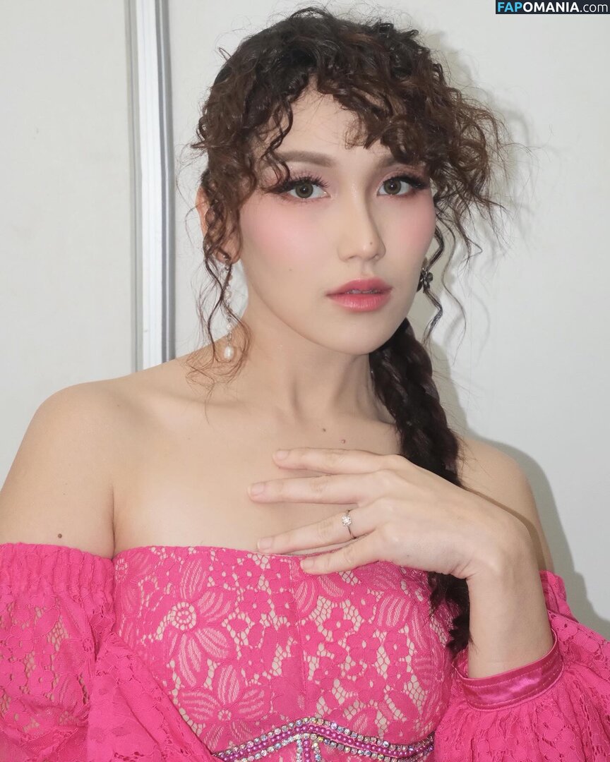 Ayu Tingting Nackt OnlyFans  Geleaktes Foto #12