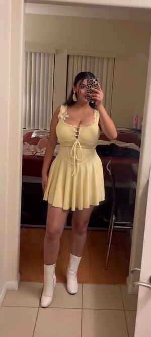 _ayushaaaa__
