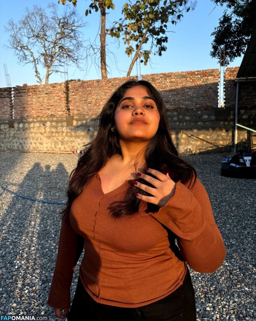 ayushi bhardwaj / ayushi_bhardwajj Nackt OnlyFans  Geleaktes Foto #1