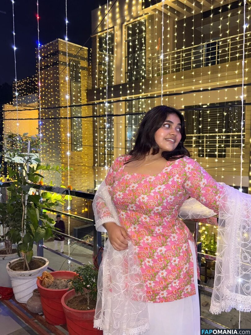 ayushi bhardwaj / ayushi_bhardwajj Nackt OnlyFans  Geleaktes Foto #3