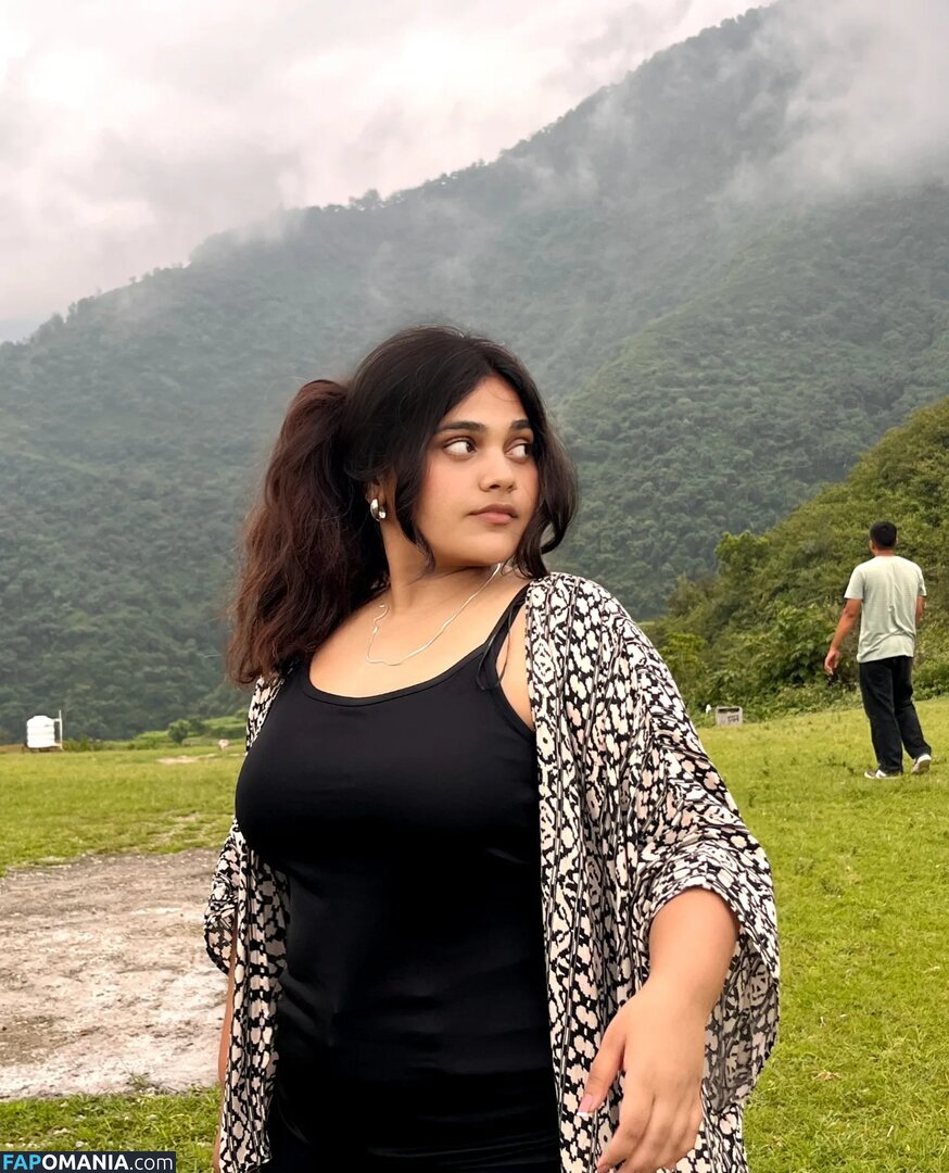 ayushi bhardwaj / ayushi_bhardwajj Nackt OnlyFans  Geleaktes Foto #9