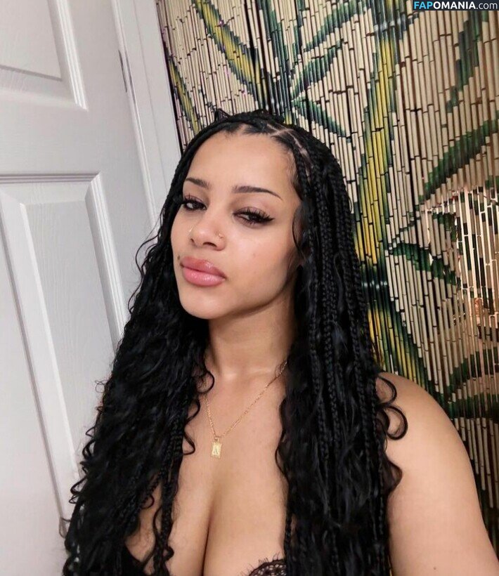 Azlia Williams / azlia.williams / real_aliciawilliams Nackt OnlyFans  Geleaktes Foto #1