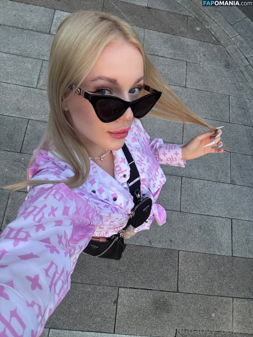 baaby.bon / baby_bonn Nackt OnlyFans  Geleaktes Foto #1