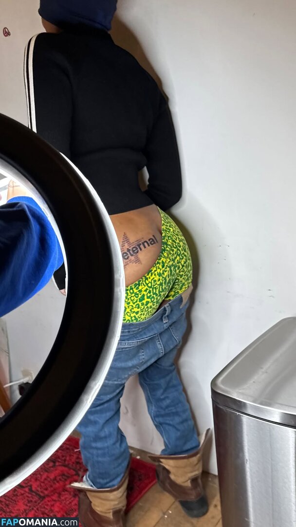 BABYOSAMA / Baby Osama / Baby Osamaa / babyosamaaaaaaaaaaaa Nackt OnlyFans  Geleaktes Foto #1