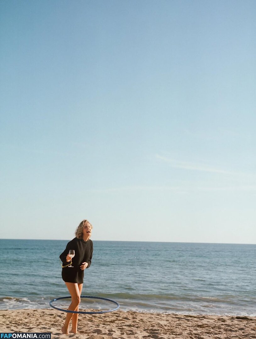 Bailee Madison / baileemadison / bailey_madis0n Nackt OnlyFans  Geleaktes Foto #3