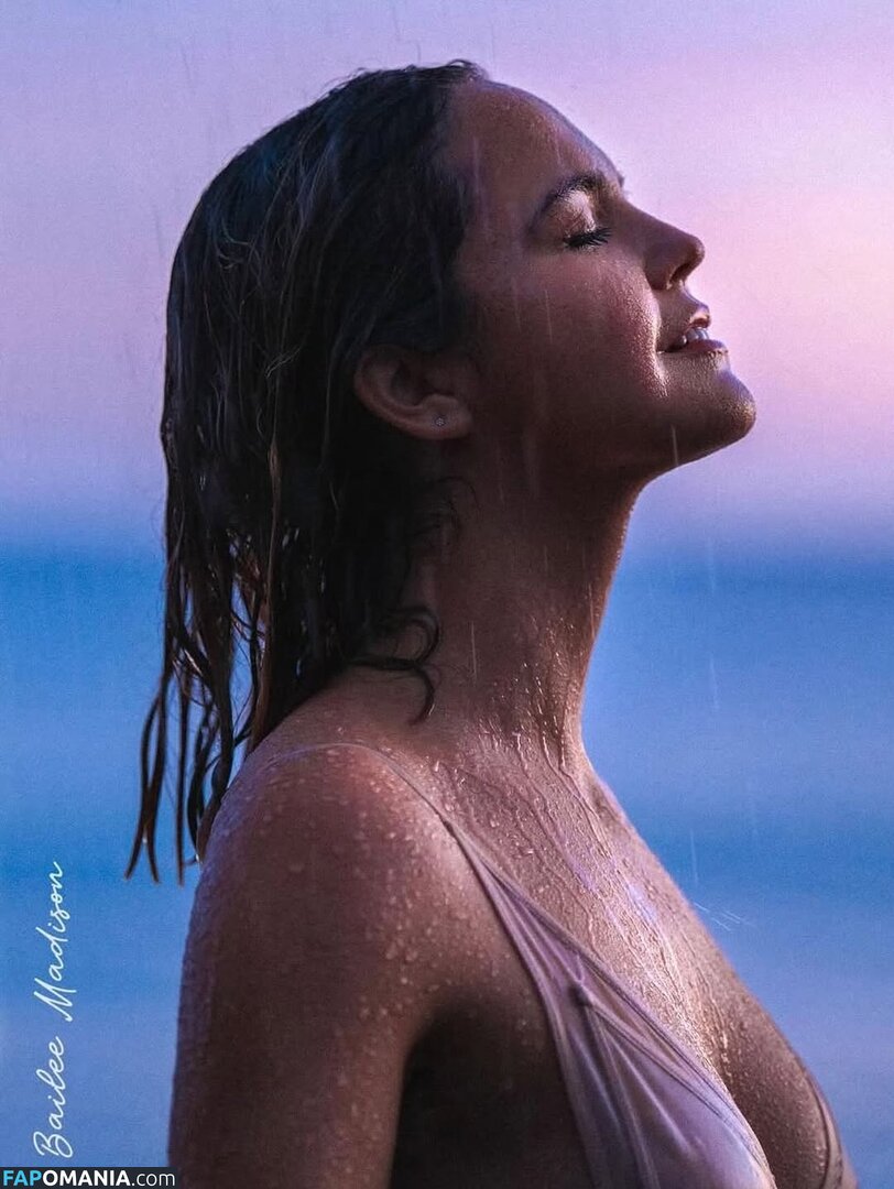 Bailee Madison / baileemadison / bailey_madis0n Nackt OnlyFans  Geleaktes Foto #9