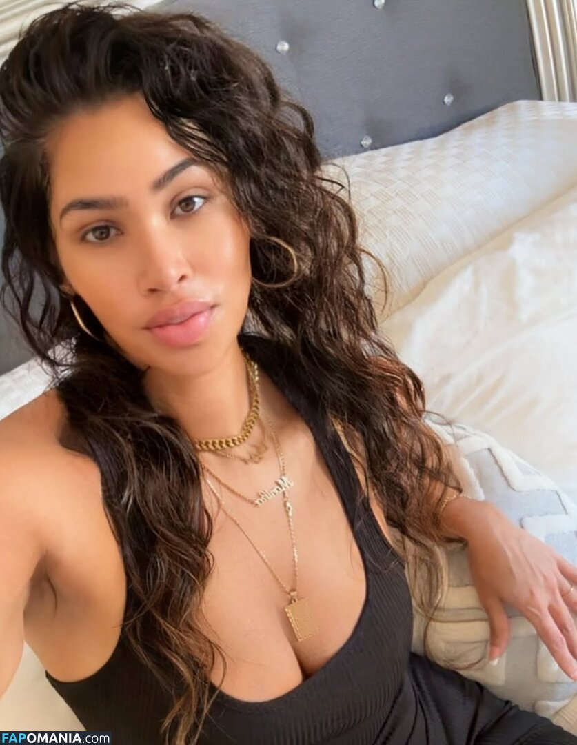 barefootbaddys / blacknthaichick Nackt OnlyFans  Geleaktes Foto #3