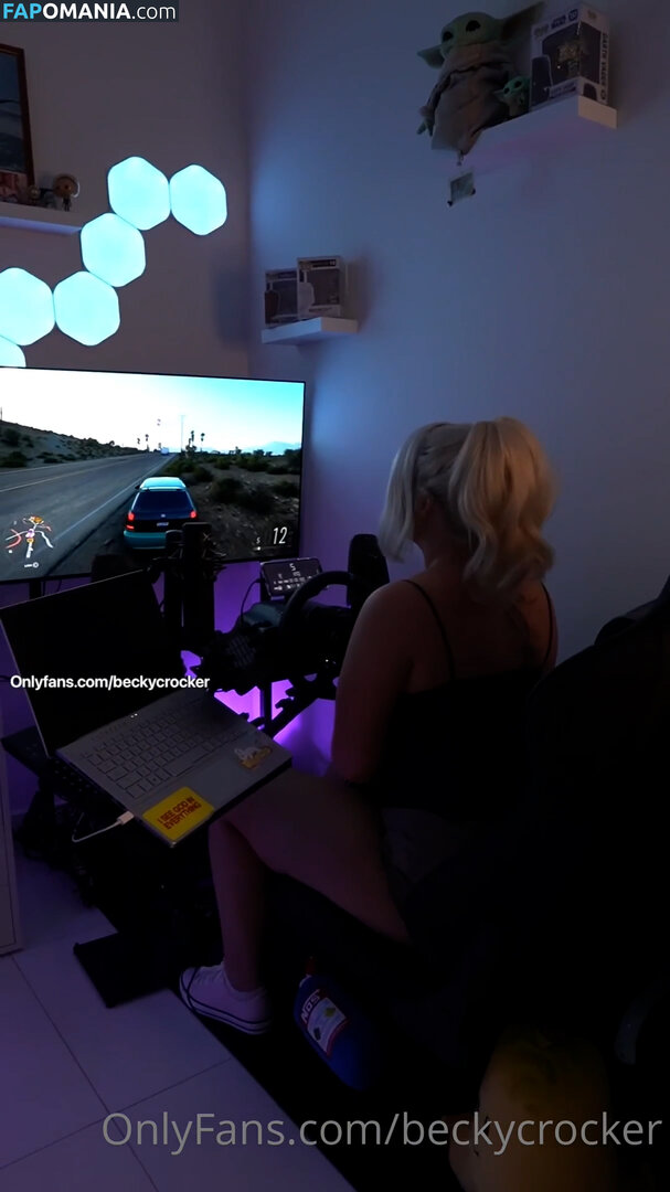 Becky Crocker / beckycrocker / beckycrockerofficials / beckycrockerrr Nackt OnlyFans  Geleaktes Foto #45