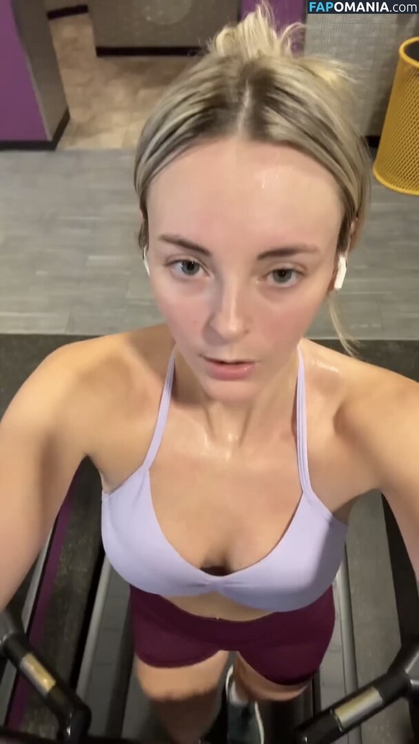 Beez ASMR / asmrmaddy / beezasmr / brynneharder Nackt OnlyFans  Geleaktes Foto #1