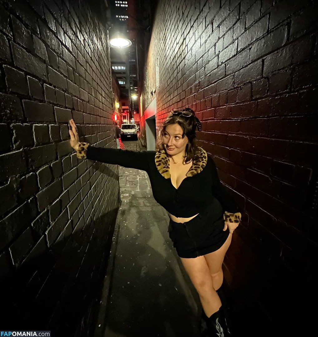 Bel Larcombe / Slice_of_salami_ / Bel Larcombe slice_of_salami_ / bel_larcombe_ Nackt OnlyFans  Geleaktes Foto #15